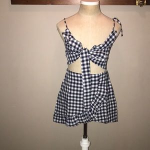 Two piece gingham outfit NWOT